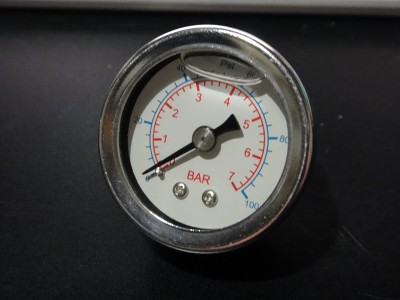 油圧計