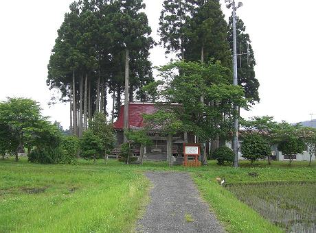 磐(いわ)神社の社殿