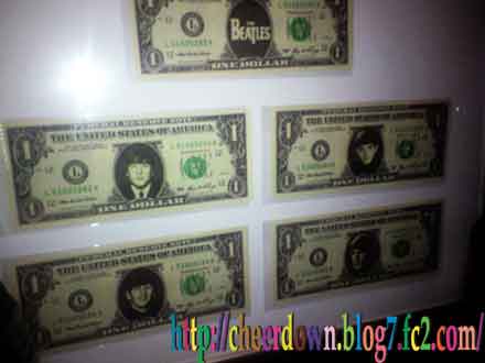 ビートルズの紙幣