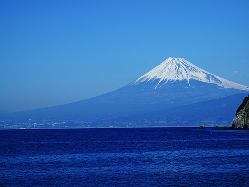 くっきりすっきりイイ富士山